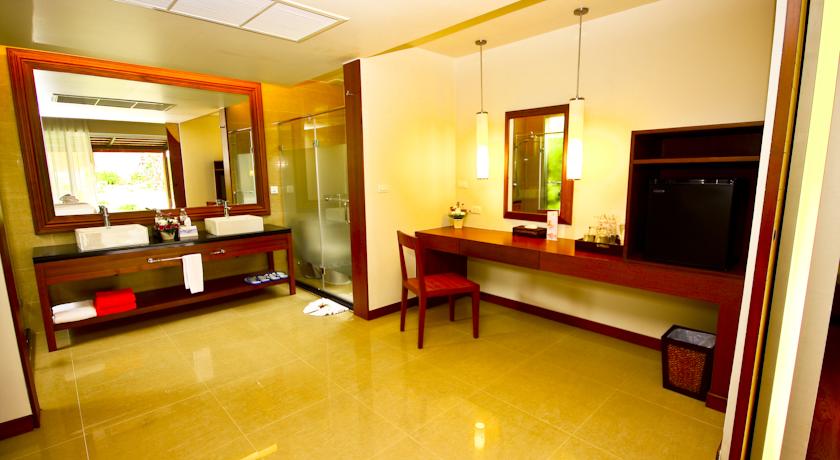 Beyond Resort Khao Lak — Пхангнга, Таїланд мініатюра 34