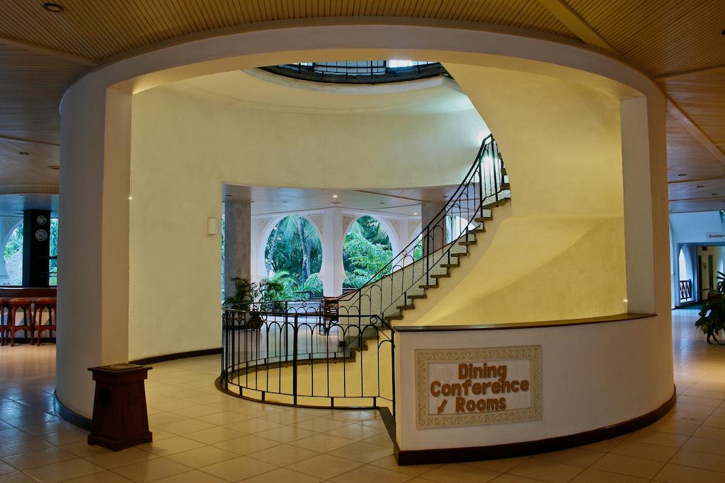 Plaza Beach Hotel — Момбаса, Кенія мініатюра 19