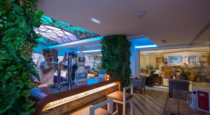 Palmera Beach — о. Крит, Греція мініатюра 250