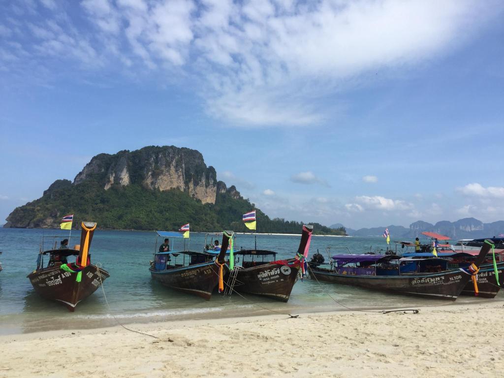 Avani Ao Nang Cliff Krabi Resort — Крабі, Таїланд мініатюра 161