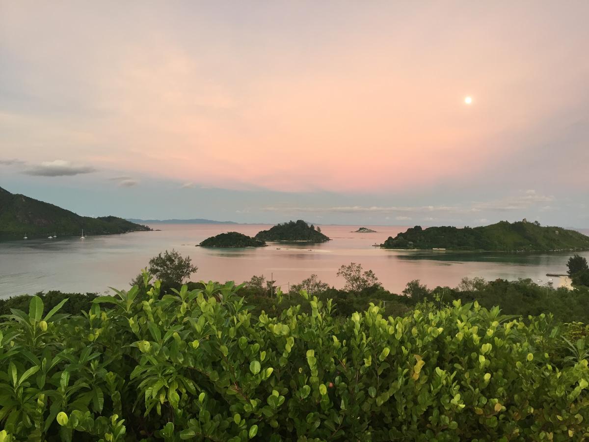 Cerf Island Resort — о. Серф, Сейшельські острови мініатюра 20