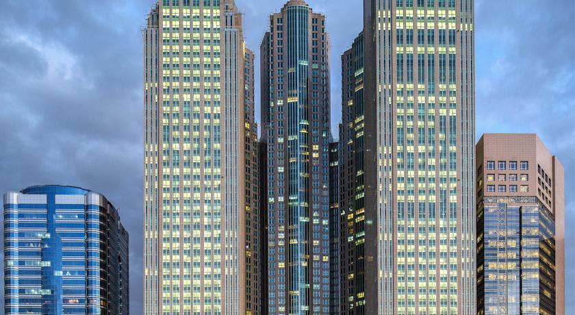 Sofitel Abu Dhabi Corniche — Абу Дабі, Об'єднані Арабські Емірати мініатюра 173