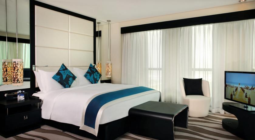Sofitel Abu Dhabi Corniche — Абу Дабі, Об'єднані Арабські Емірати мініатюра 182