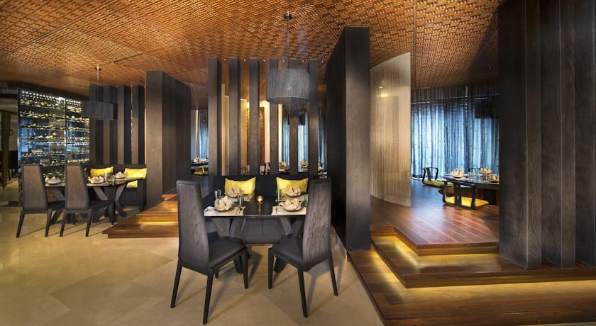 Sofitel Abu Dhabi Corniche — Абу Дабі, Об'єднані Арабські Емірати мініатюра 183
