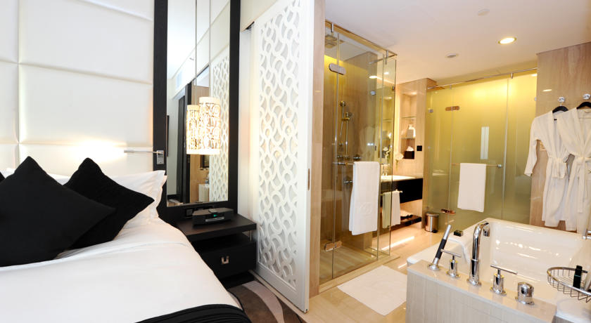 Sofitel Abu Dhabi Corniche — Абу Дабі, Об'єднані Арабські Емірати мініатюра 187