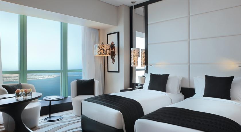 Sofitel Abu Dhabi Corniche — Абу Дабі, Об'єднані Арабські Емірати мініатюра 189