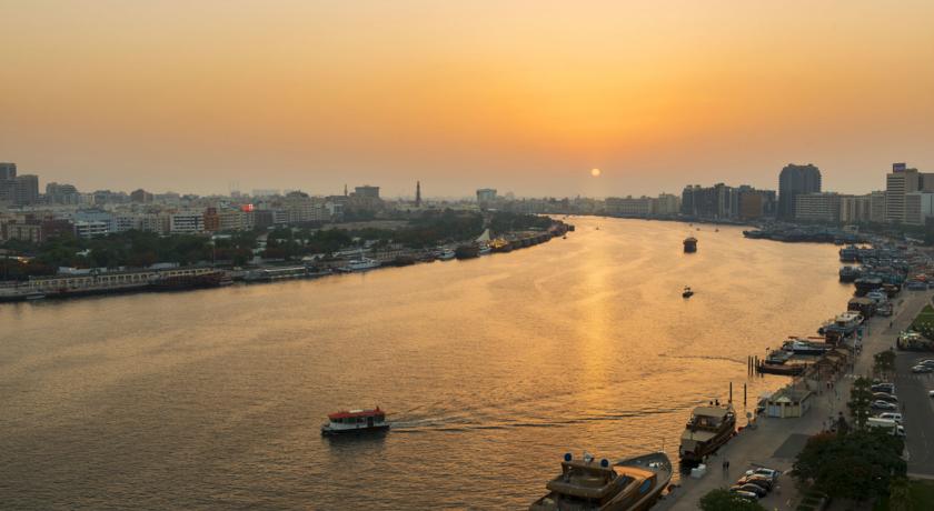 Sheraton Dubai Creek Hotel & Towers — Дубаї, Об'єднані Арабські Емірати мініатюра 107