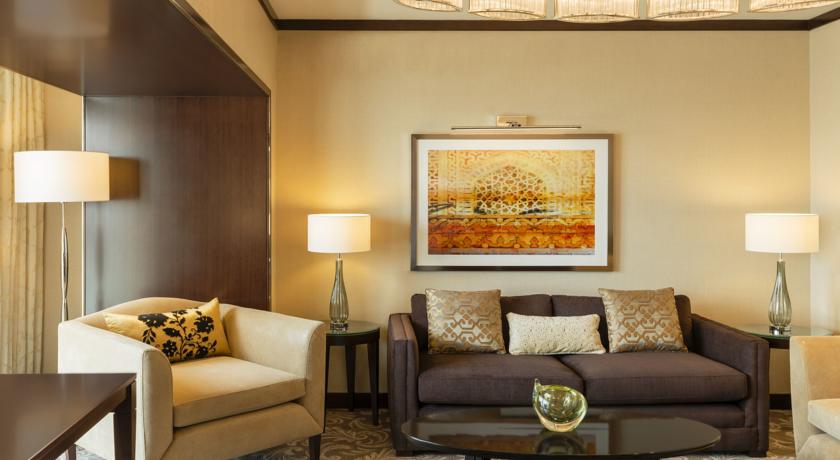 Sheraton Dubai Creek Hotel & Towers — Дубаї, Об'єднані Арабські Емірати мініатюра 116
