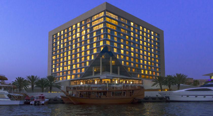 Sheraton Dubai Creek Hotel & Towers — Дубаї, Об'єднані Арабські Емірати мініатюра 135