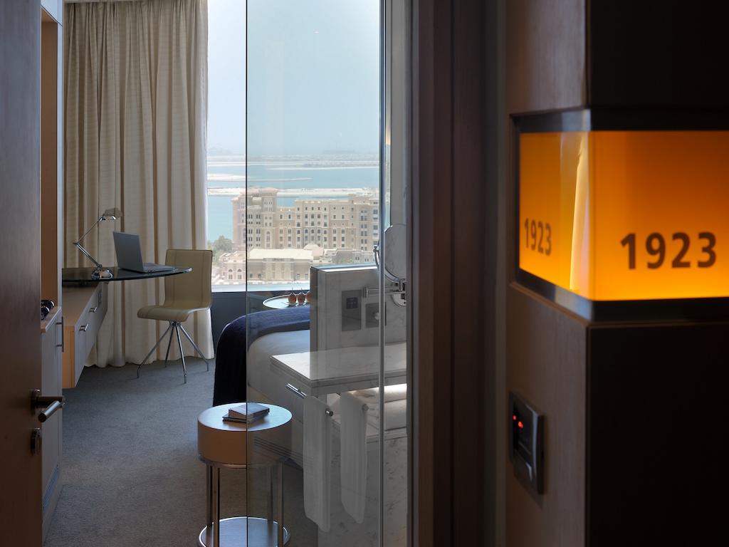 Media One Hotel — Дубаї, Об'єднані Арабські Емірати мініатюра 419