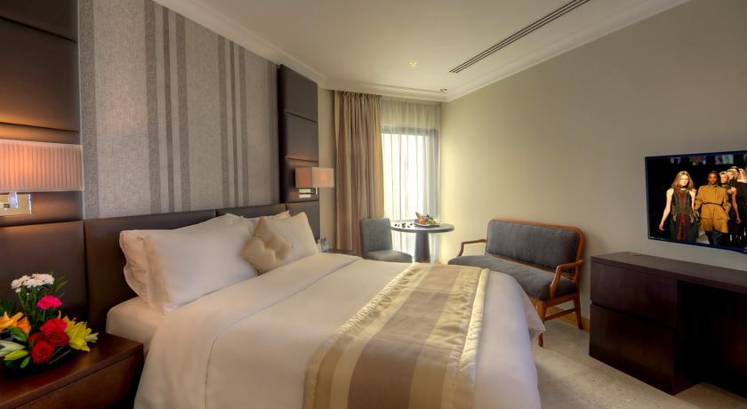 Dubai Marine Beach Resort & Spa — Дубаї, Об'єднані Арабські Емірати мініатюра 102