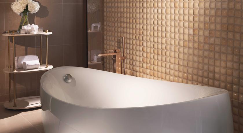 The Ritz-Carlton, Дубаї, Об'єднані Арабські Емірати мініатюра 15