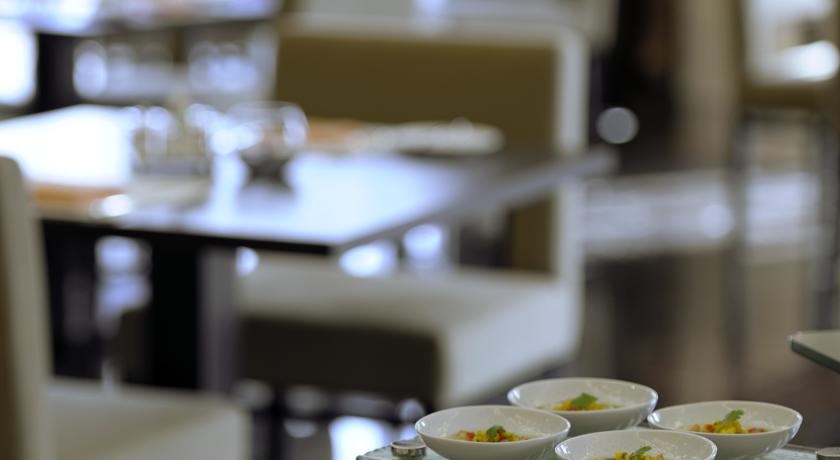 JW Marriott Hotel Marina — Дубаї, Об'єднані Арабські Емірати мініатюра 129