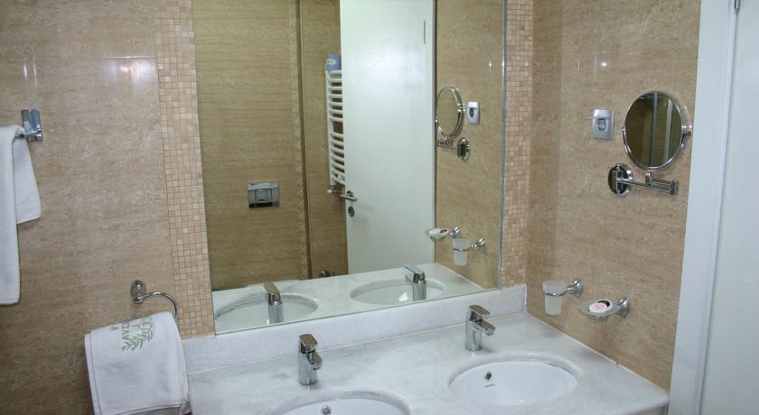 Oliva Vile Petrovac — Будванськая Рівʼєра, Чорногорія мініатюра 23
