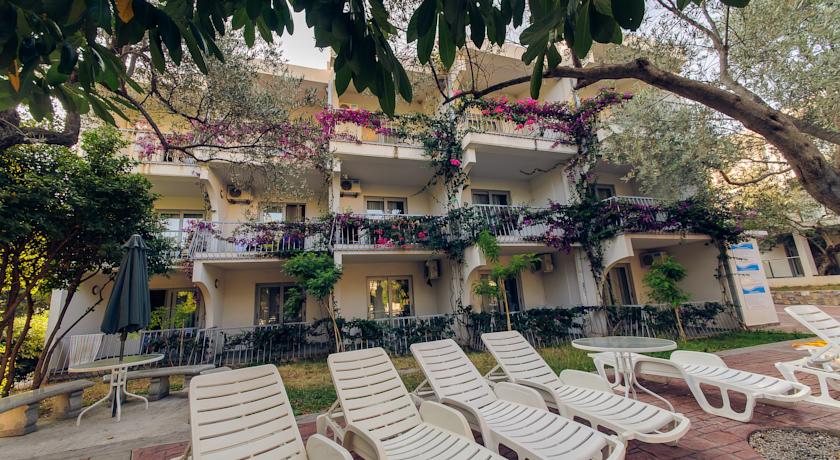Oliva Vile Petrovac — Будванськая Рівʼєра, Чорногорія мініатюра 24