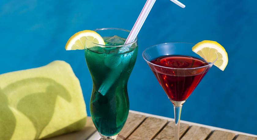 BM Beach Hotel — Рас Аль Хайма, Об'єднані Арабські Емірати мініатюра 25