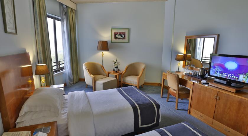 BM Beach Hotel — Рас Аль Хайма, Об'єднані Арабські Емірати мініатюра 40