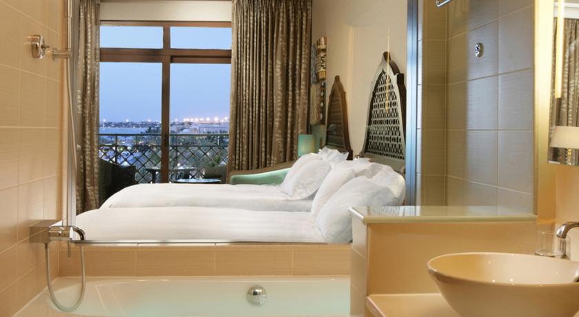 Hilton Ras Al Khaimah Beach Resort — Рас Аль Хайма, Об'єднані Арабські Емірати мініатюра 15