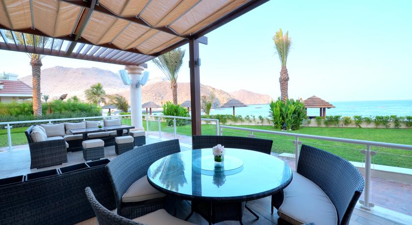 Oceanic Khorfakkan Resort & Spa — Корфаккан, Об'єднані Арабські Емірати мініатюра 21