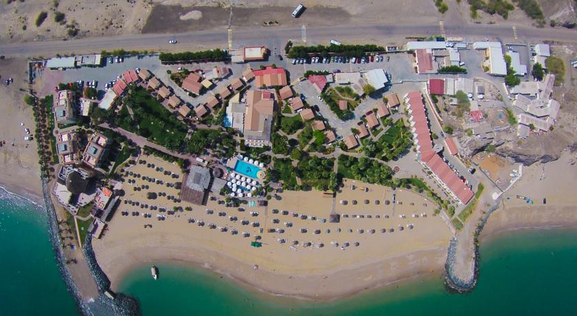 Sandy Beach Hotel & Resort — Фуджейра, Об'єднані Арабські Емірати мініатюра 30