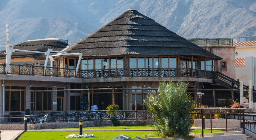 Sandy Beach Hotel & Resort — Фуджейра, Об'єднані Арабські Емірати мініатюра 32