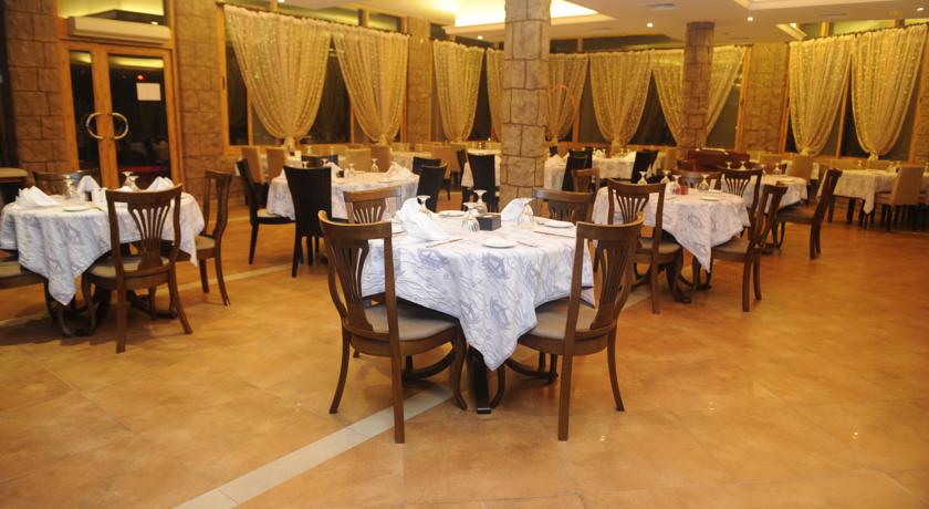 Sandy Beach Hotel & Resort — Фуджейра, Об'єднані Арабські Емірати мініатюра 33