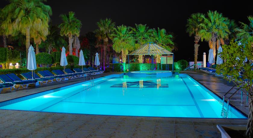 Sandy Beach Hotel & Resort — Фуджейра, Об'єднані Арабські Емірати мініатюра 36