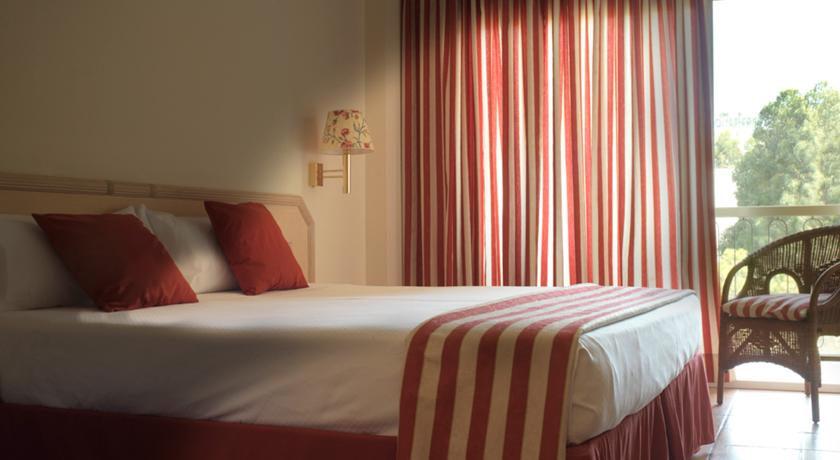 Luna Club Hotel — Коста Барселона, Іспанія мініатюра 15