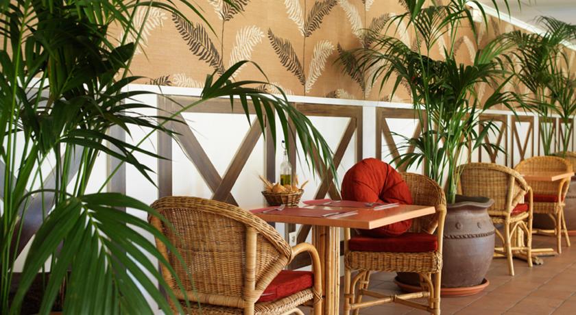 Luna Club Hotel — Коста Барселона, Іспанія мініатюра 24