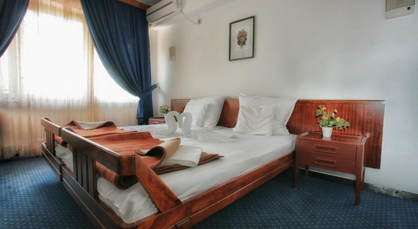 Albatros Hotel — Барська рівʼєра, Чорногорія мініатюра 13