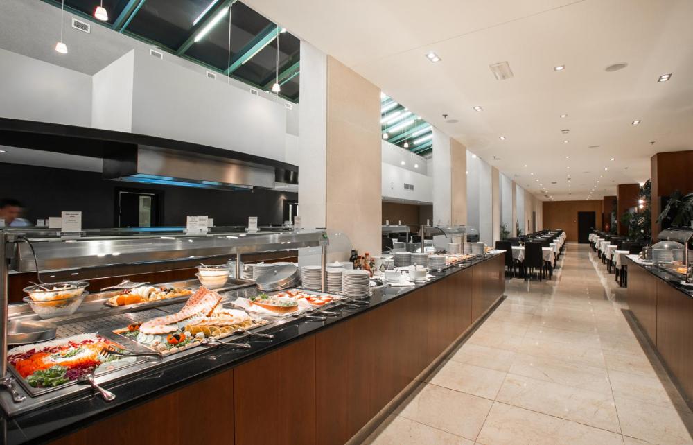 Admiral Grand Hotel — Слано, Хорватія мініатюра 53
