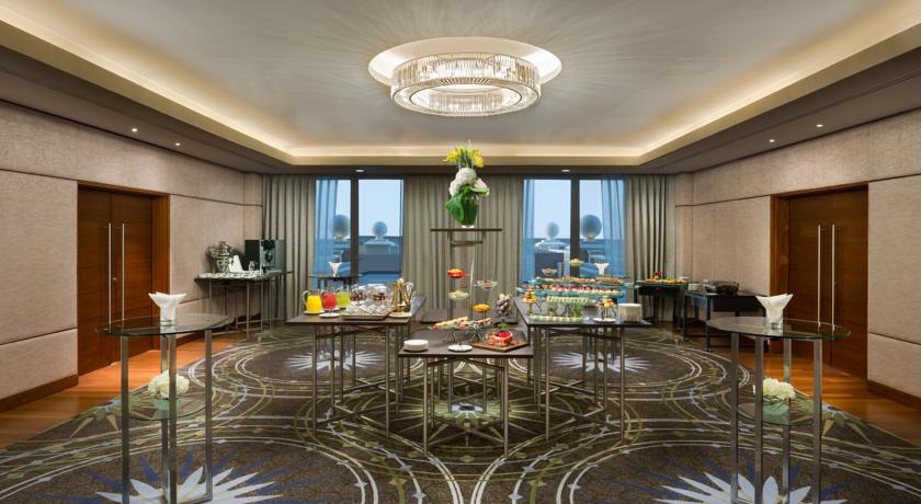 Kempinski Hotel Mall of the Emirates — Дубаї, Об'єднані Арабські Емірати мініатюра 100