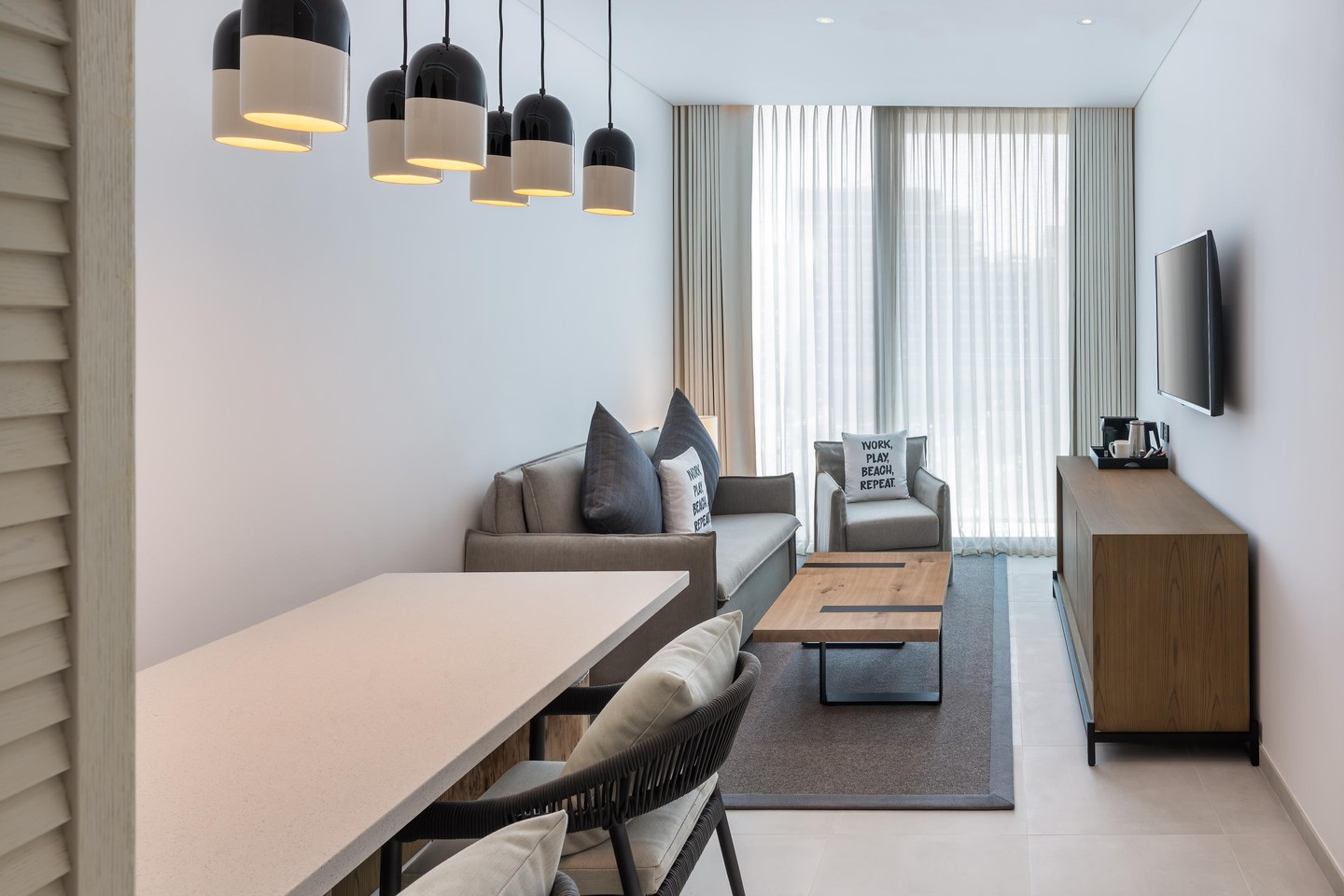 Radisson Beach Resort Palm Jumeirah — Дубаї, Об'єднані Арабські Емірати мініатюра 89
