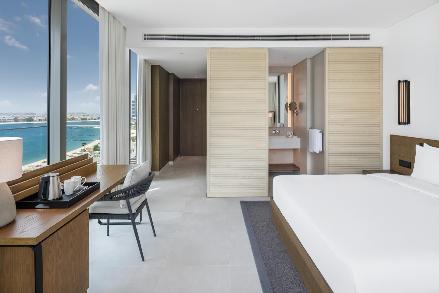 Radisson Beach Resort Palm Jumeirah — Дубаї, Об'єднані Арабські Емірати мініатюра 91