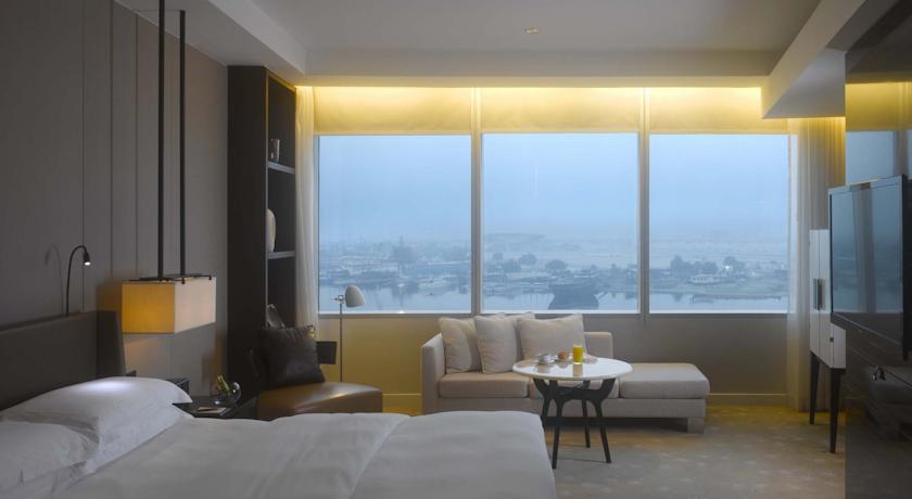 Intercontinental Dubai Festival City — Дубаї, Об'єднані Арабські Емірати мініатюра 156