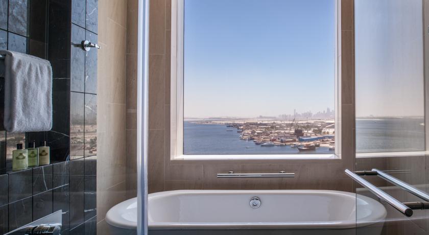 Intercontinental Dubai Festival City — Дубаї, Об'єднані Арабські Емірати мініатюра 173