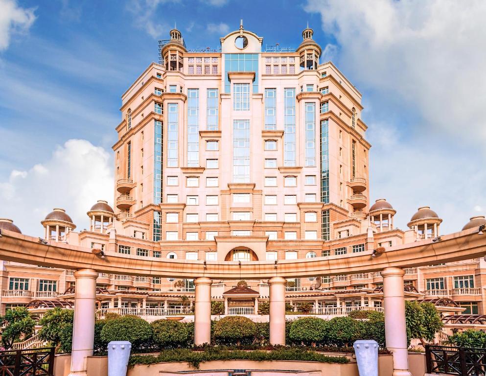 Swissotel Al Murooj Dubai — Дубаї, Об'єднані Арабські Емірати мініатюра 238