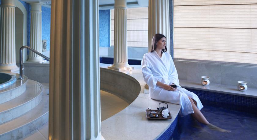 Fairmont Dubai — Дубаї, Об'єднані Арабські Емірати мініатюра 169