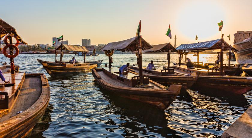 Fairmont Dubai — Дубаї, Об'єднані Арабські Емірати мініатюра 202