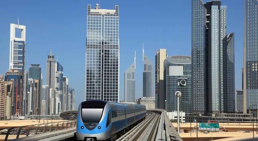 Fairmont Dubai — Дубаї, Об'єднані Арабські Емірати мініатюра 203