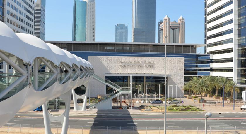 Fairmont Dubai — Дубаї, Об'єднані Арабські Емірати мініатюра 204