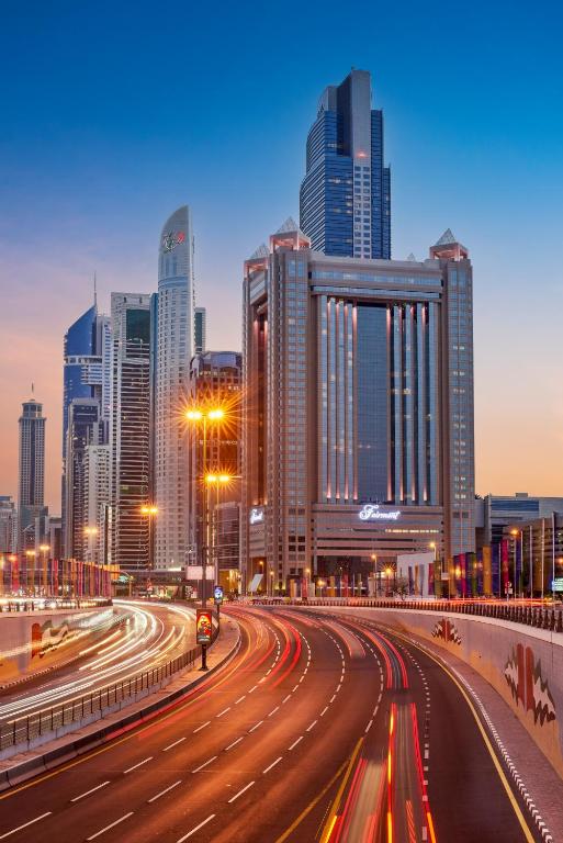 Fairmont Dubai — Дубаї, Об'єднані Арабські Емірати мініатюра 206