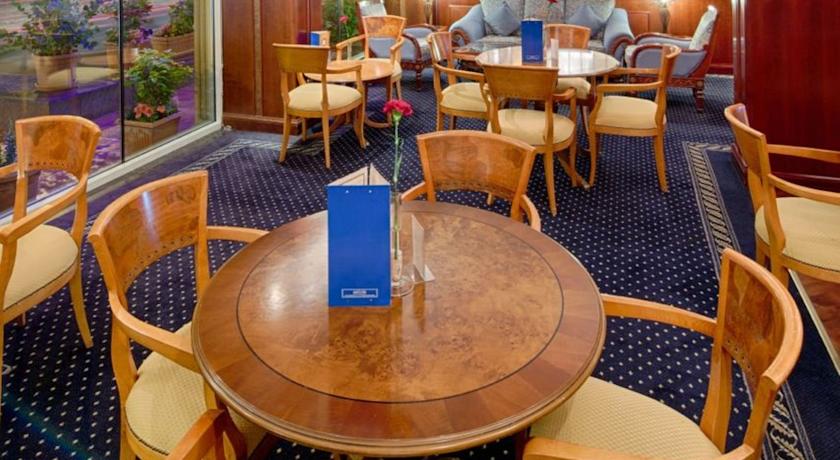 Riviera Hotel — Дубаї, Об'єднані Арабські Емірати мініатюра 8