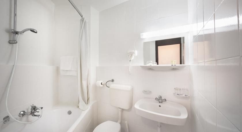 Corinthia Baska Sunny Hotel by Valamar, о. Крк, Хорватія мініатюра 26