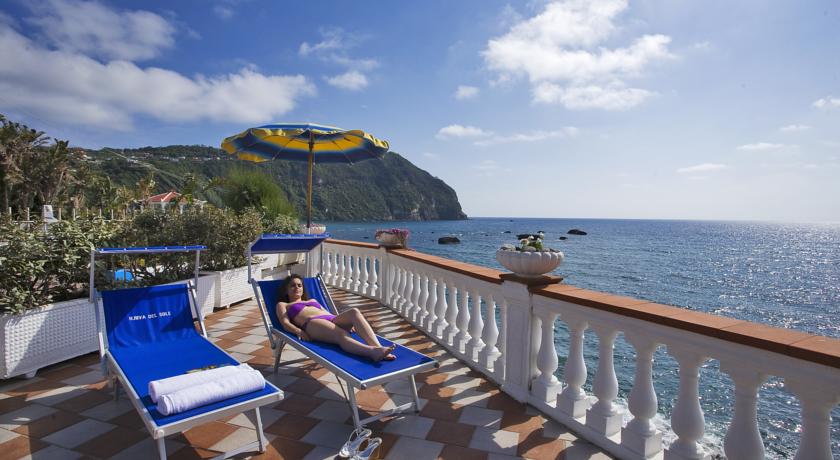 Riva del Sole — о. Іскья, Італія мініатюра 8