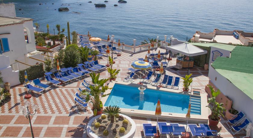 Riva del Sole — о. Іскья, Італія мініатюра 9