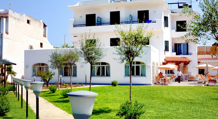 Victoria Park Hotel — о. Іскья, Італія мініатюра 12