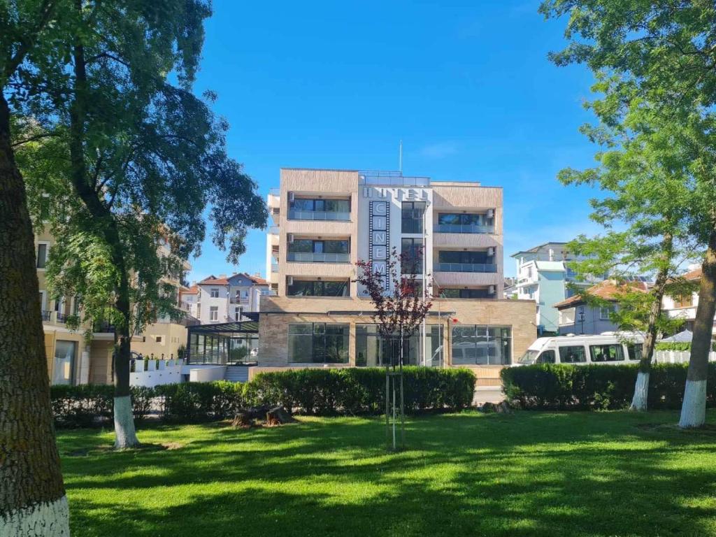 Cinema Hotel — Приморсько, Болгарія мініатюра 6