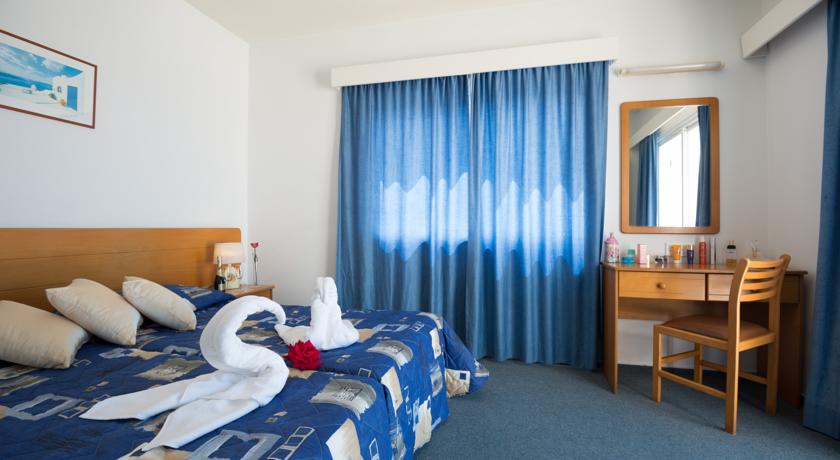 Sunny Hill Hotel Apartments — Пафос, Кіпр мініатюра 39