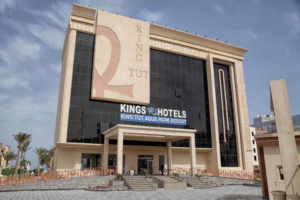 King Tut Aqua Park Beach Resort — Хургада, Єгипет мініатюра 39